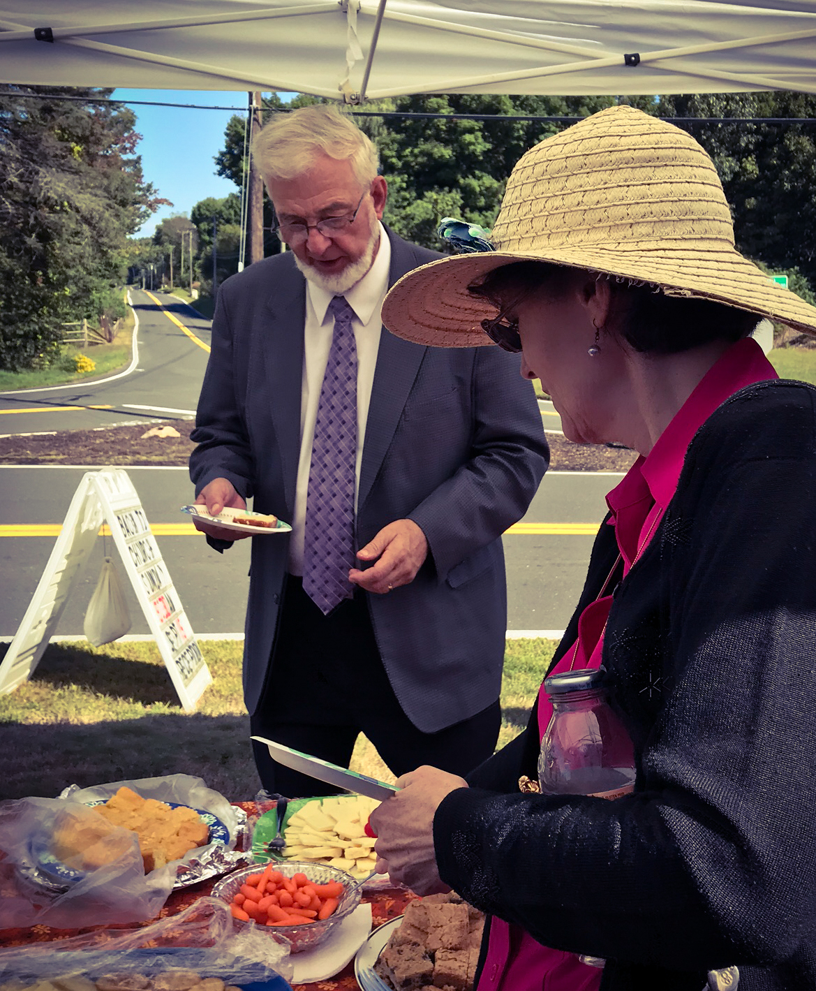 Pastor Kelvin Jones and his wife JoAnne enjoyed the goodies too