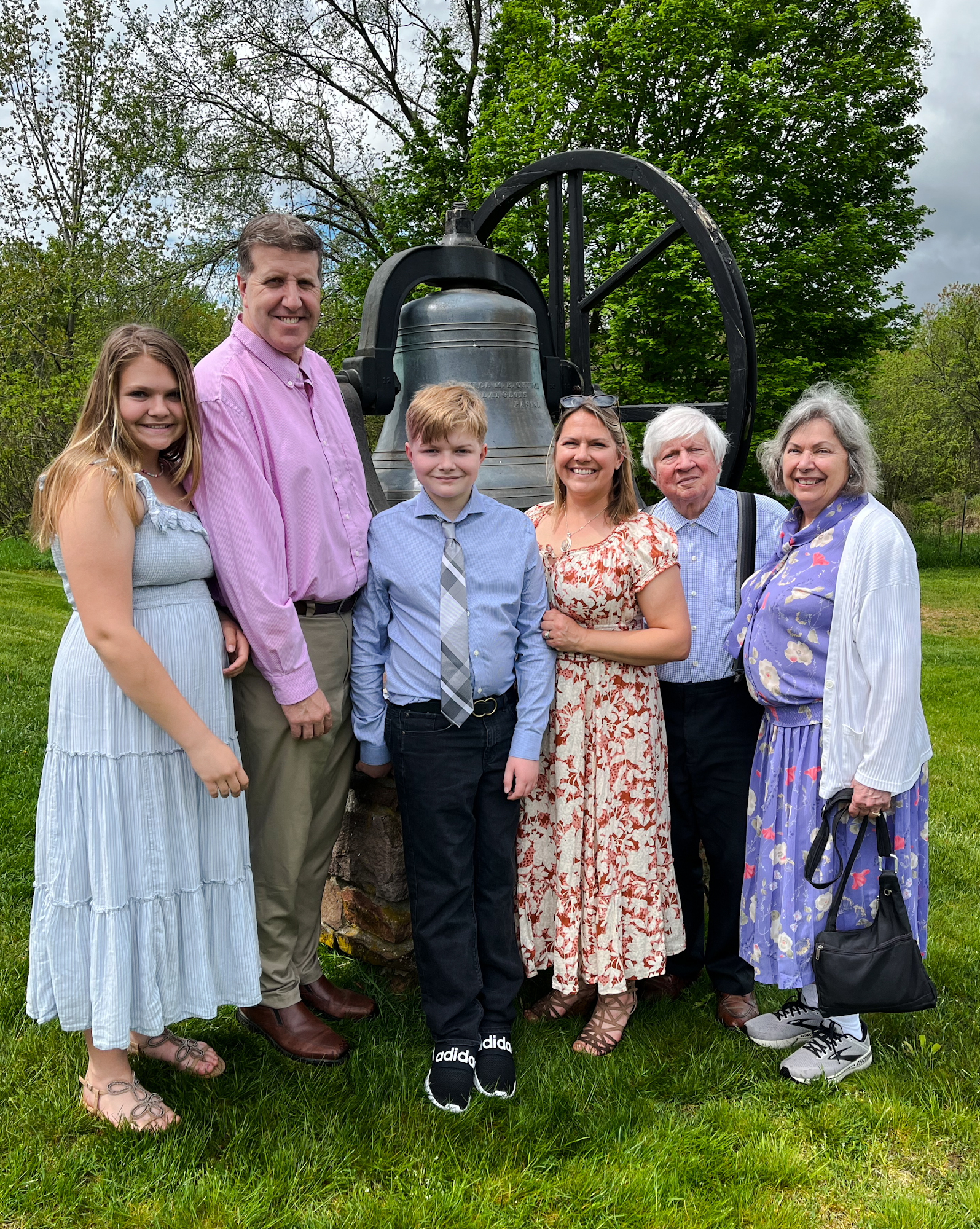 Ian and family with his maternal grandparents